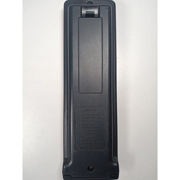 Sylvania Emerson TV Remote LC320EMXF LC195EMX RLC195EMX LC320EMX LC320EMFX OEM - Picture 2 of 3